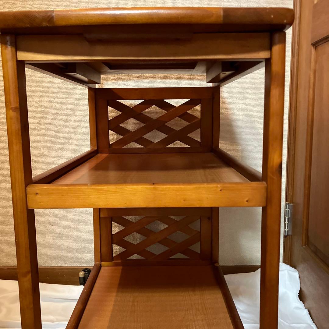 ☆値下げ☆ 木製キッチンワゴン キャスター付き タイル調天板　レトロ