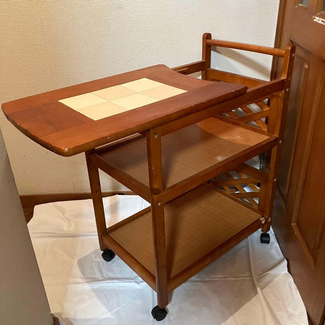 ☆値下げ☆ 木製キッチンワゴン キャスター付き タイル調天板　レトロ