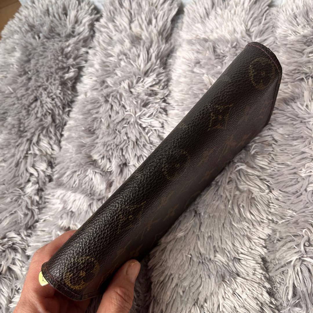 ルイヴィトン　モノグラム　長財布　ポルトモネクレディ　メンズ　レディース