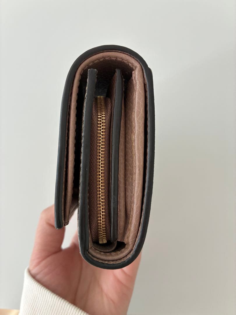 GUCCI 二つ折り財布 ピンクベージュ　GG マーモント　美品