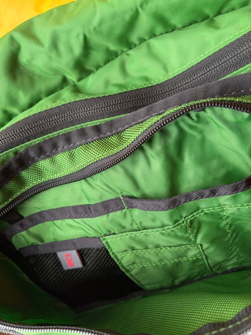 thenorthfaceメッセンジャーバック　アウトドア　y2k ノースフェイス