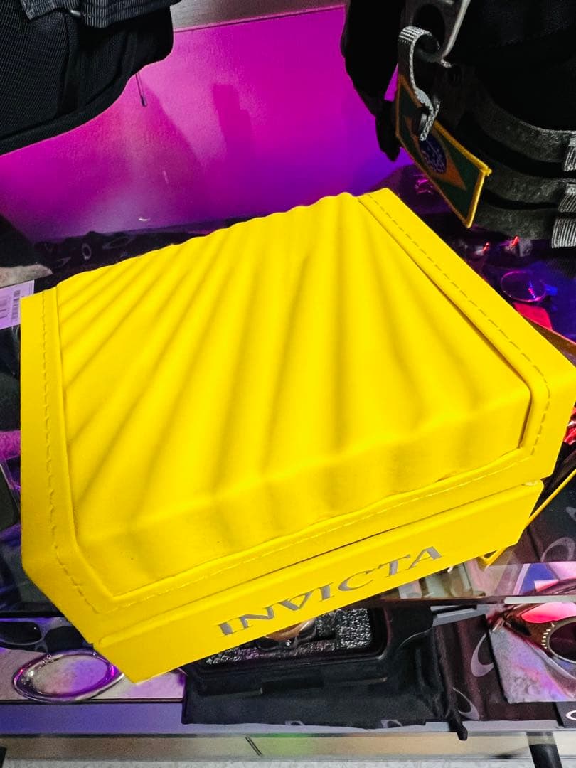 インビクタ スピードウェイ 腕時計