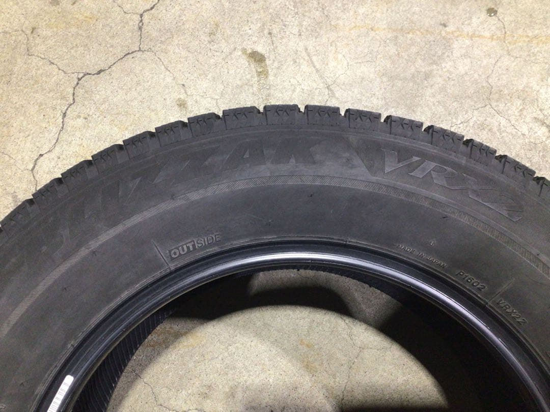 深溝 激安 215/65R16 ブリヂストン VRX2 スタッドレス 送料込み