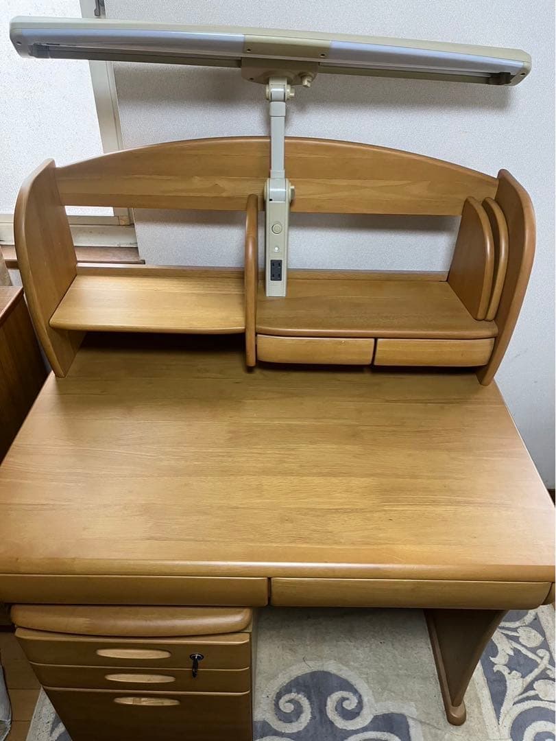 【神戸】オカムラ　学習机　勉強机　美品