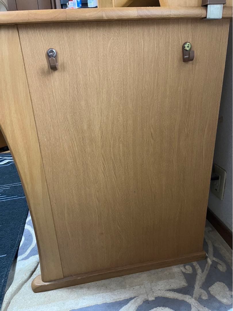 【神戸】オカムラ　学習机　勉強机　美品