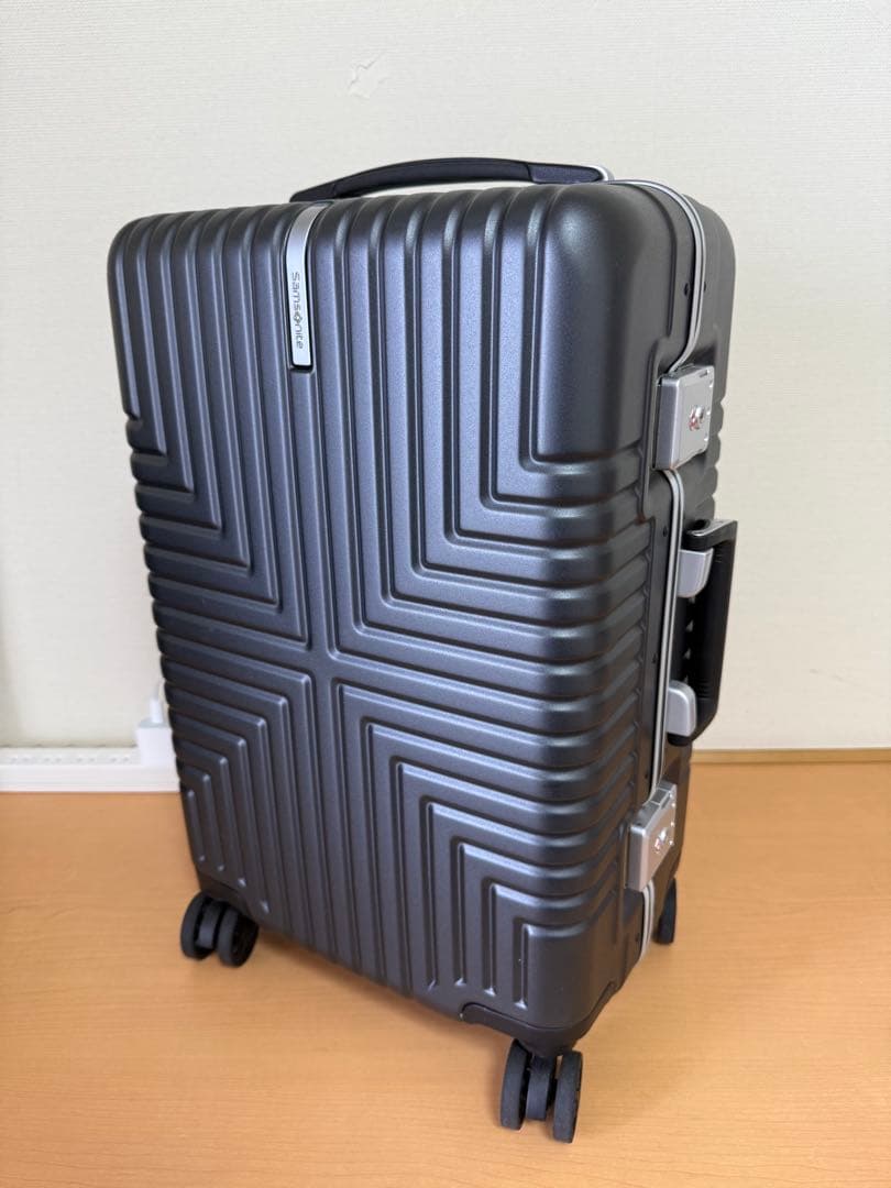 スーツケース サムソナイト スピナー 55/20