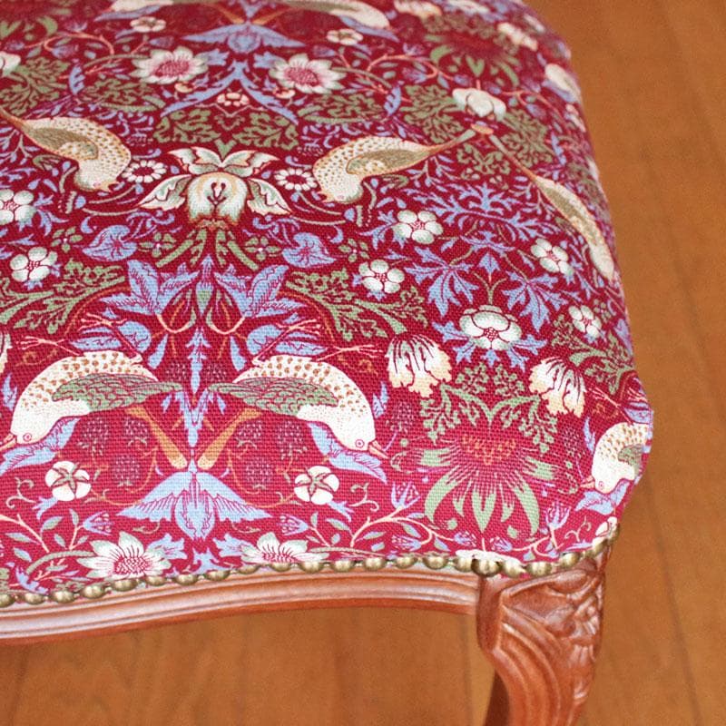 クラシックファブリック スツール いちご泥棒 赤 猫脚 足置き 602-1111