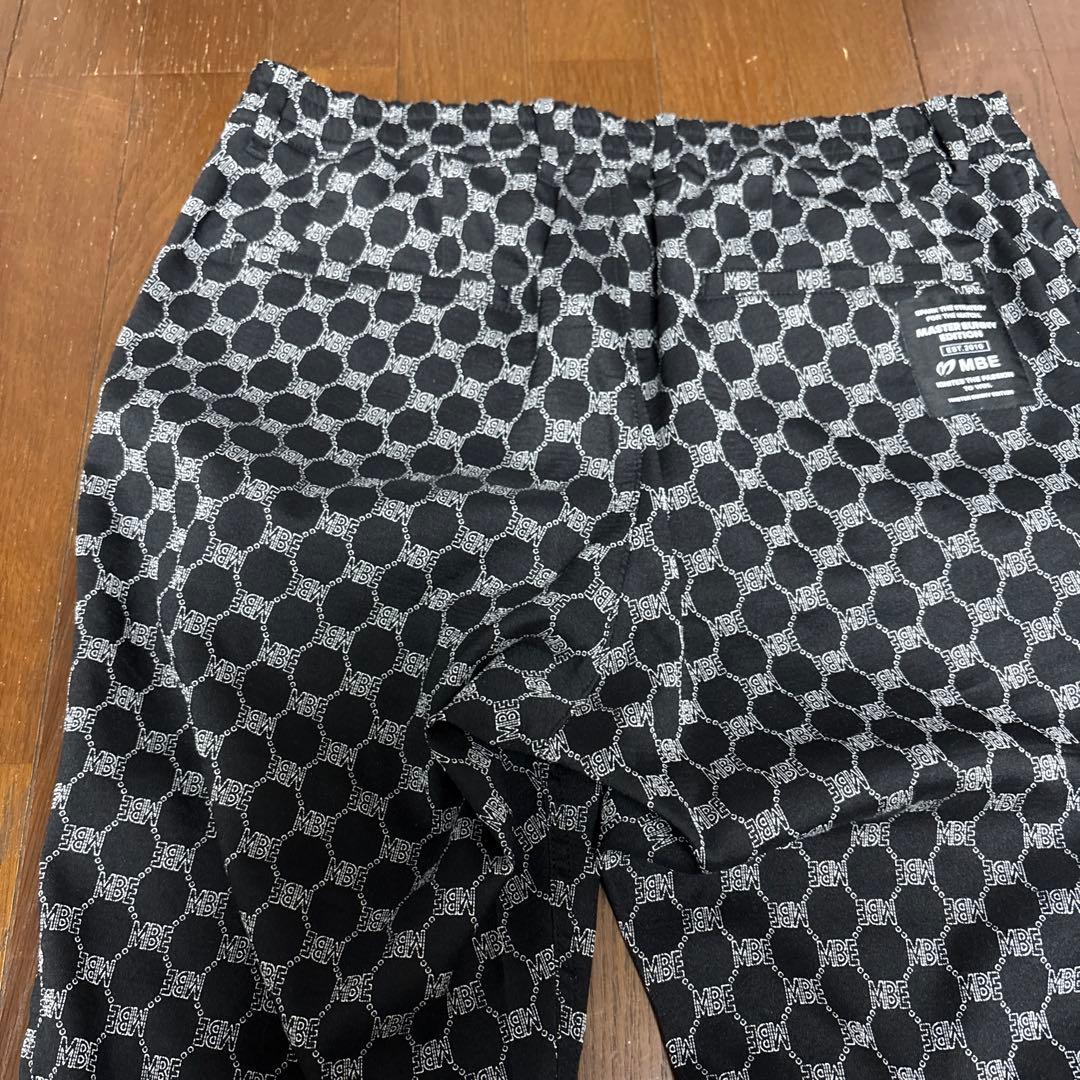 マスターバニーエディション　ゴルフパンツ６