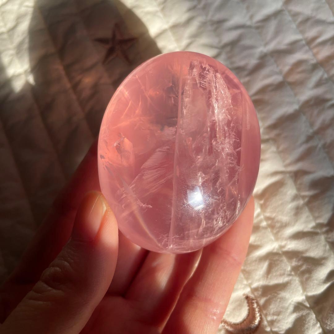 マダガスカル産　ローズクォーツ　パーム