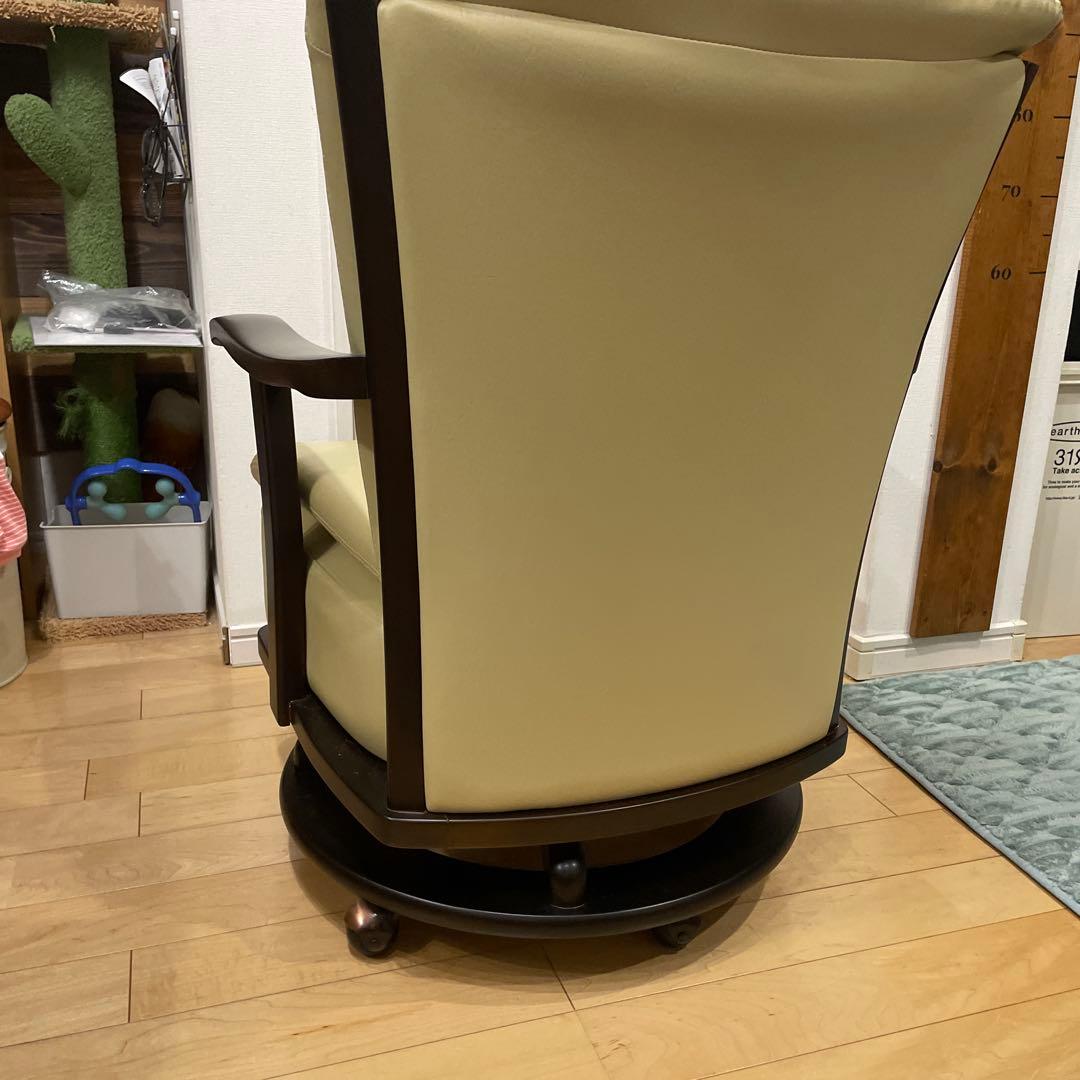 ニトリ ダイニングチェア　回転式