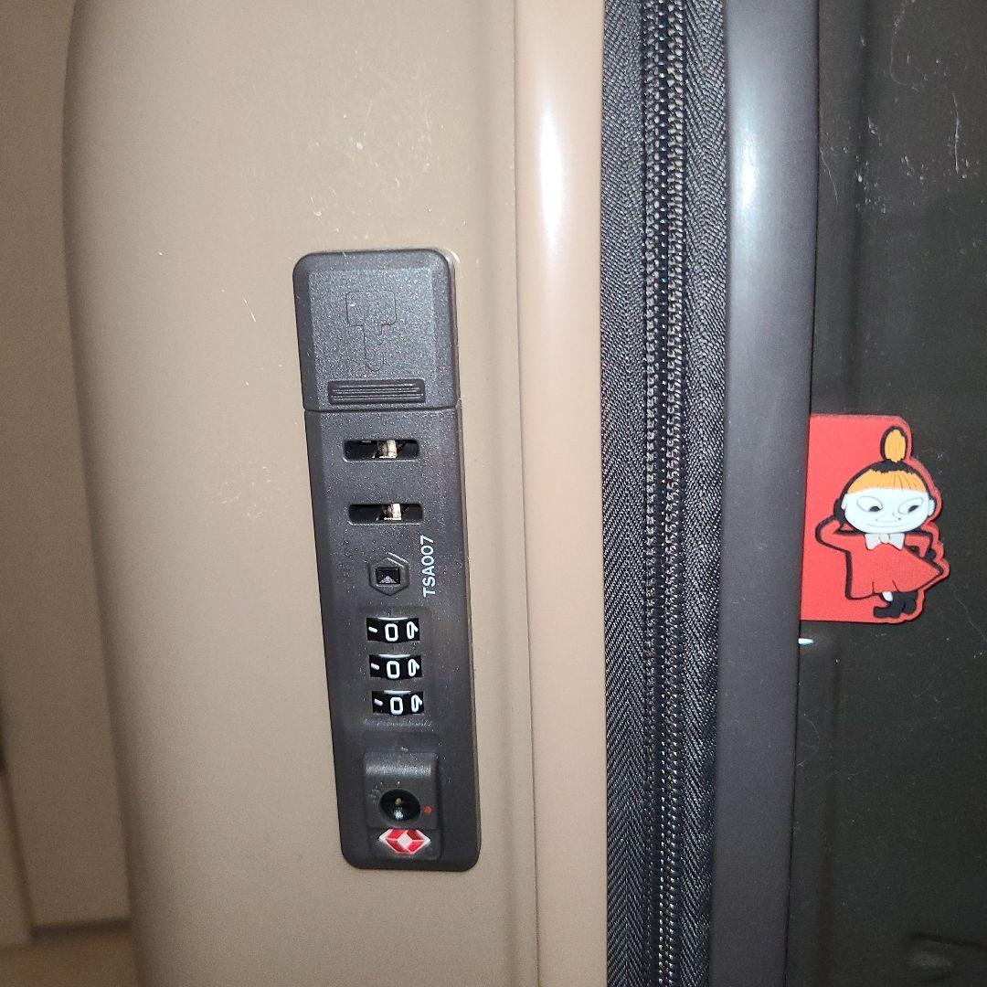 ハピタス　ムーミンスーツケースHAP2286 Mサイズ