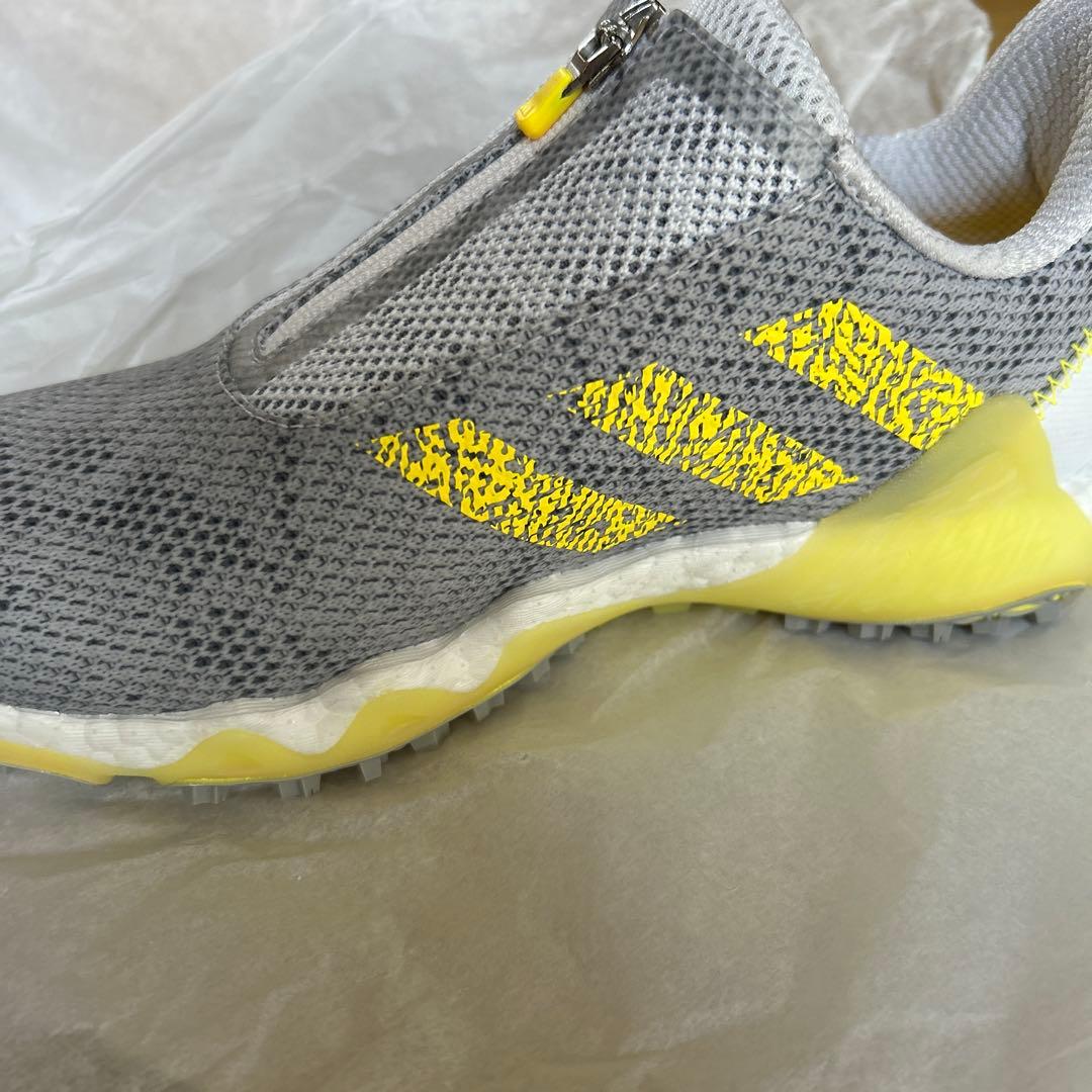 新品未使用　adidas レディースゴルフシューズ　23.5 コードカオス　ボア