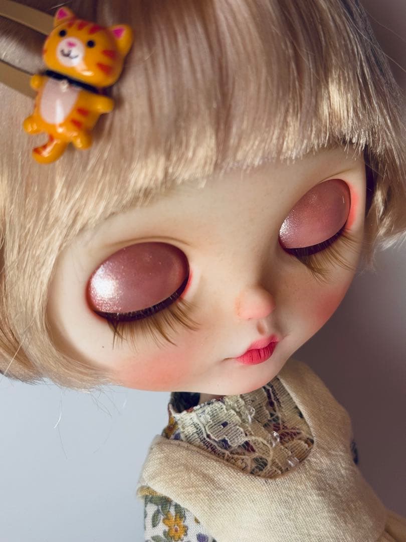 やや カスタム アイシードール