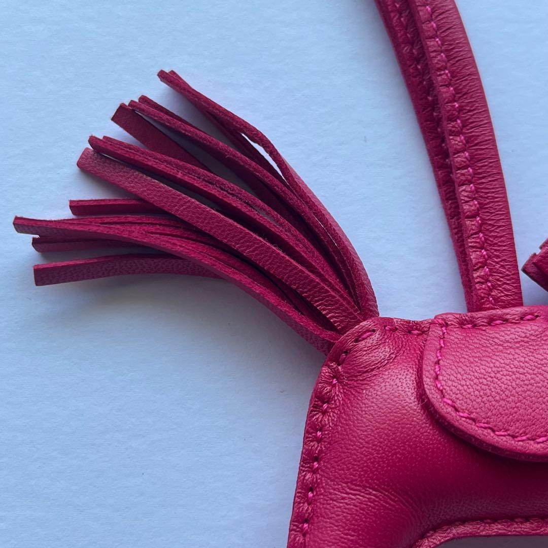 エルメス ロデオ チャームPM ローズメキシコ