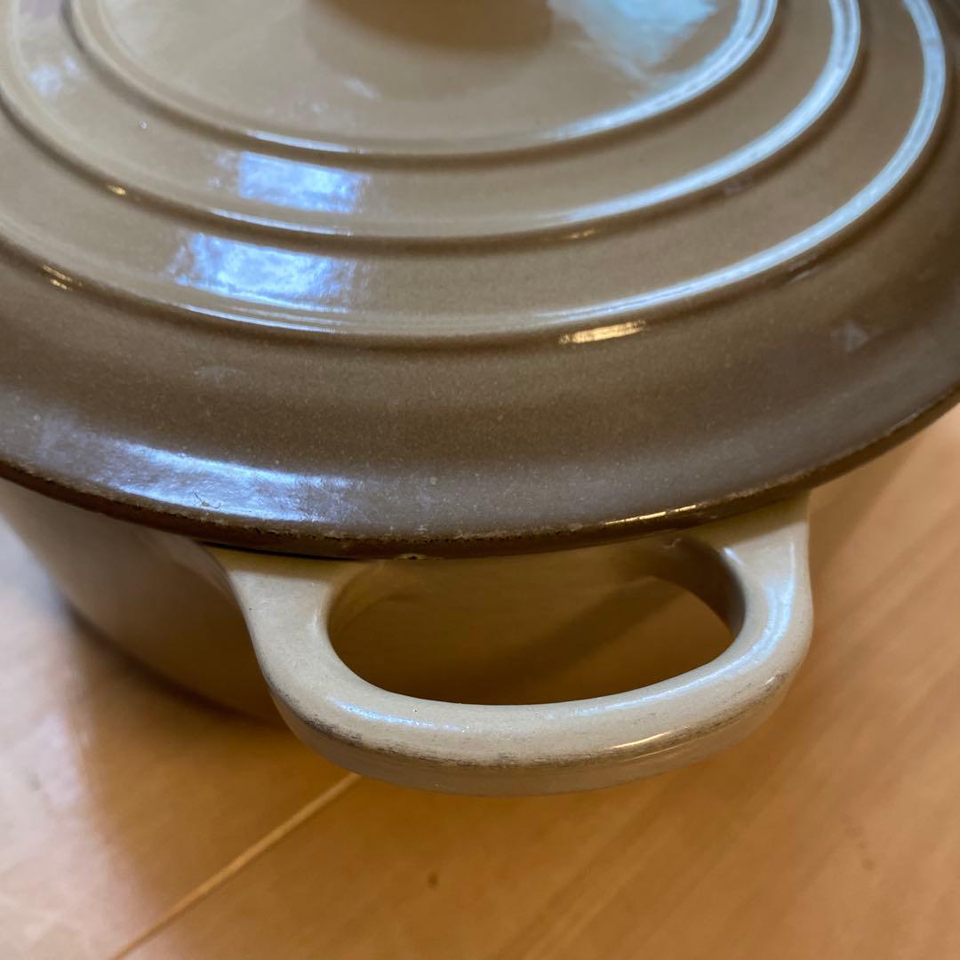 ルクルーゼ　LE CREUSET ココットロンド　20 リネン