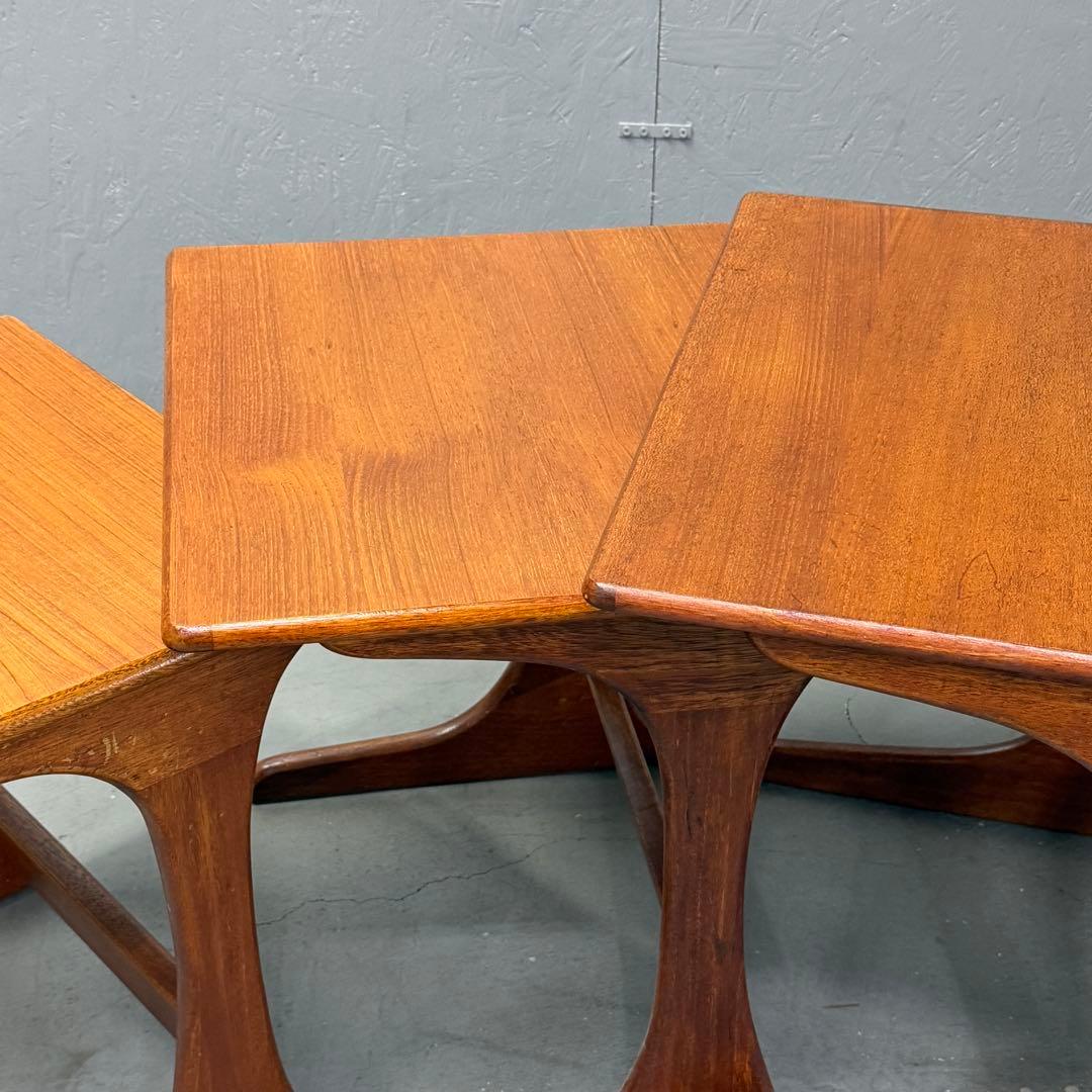 Jentique(ジェンティーク) / ヴィンテージ ネストテーブル