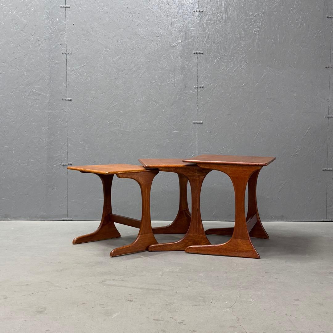 Jentique(ジェンティーク) / ヴィンテージ ネストテーブル