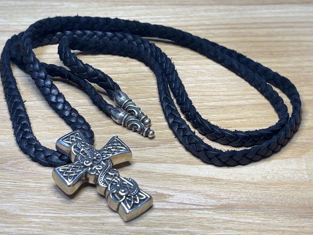 クロムハーツ ケルティッククロスペンダントXS