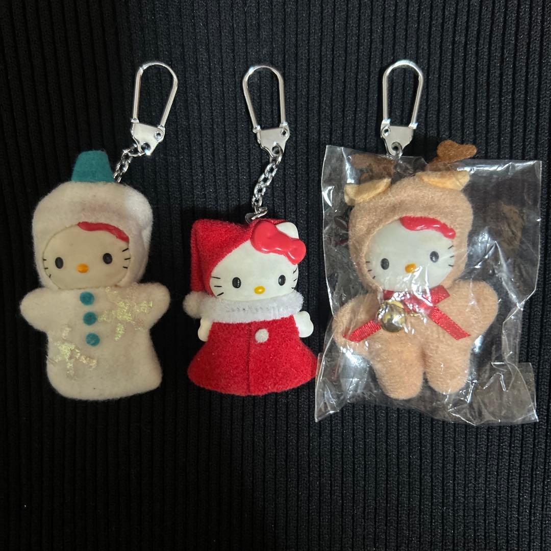 ハローキティ　コスチュームドール　キーホルダー　 トナカイ　サンタ　雪だるま