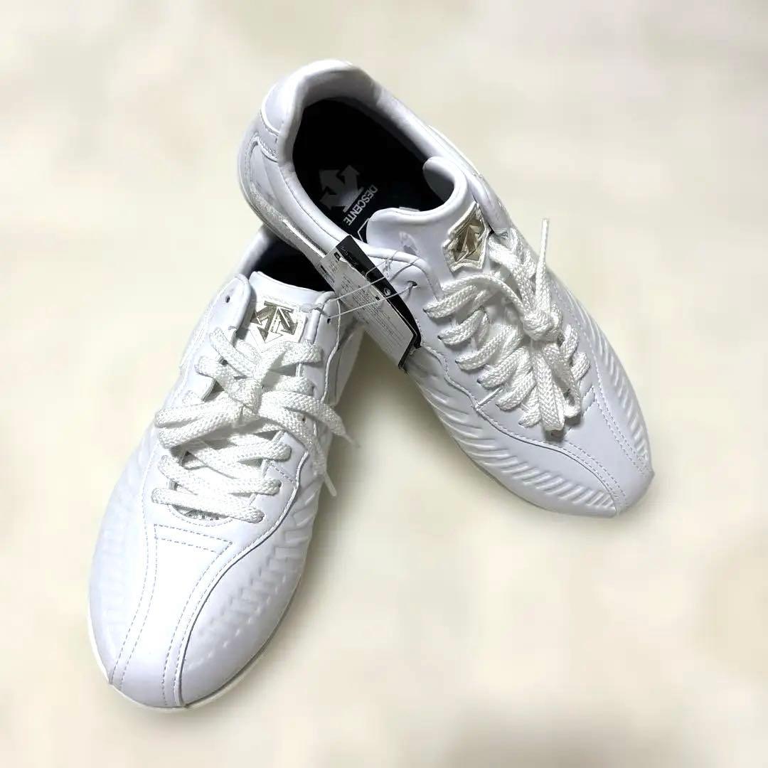 定価税込18700円！デサント　コウノエベルトスパイク2G 25.0㌢　若干汚有