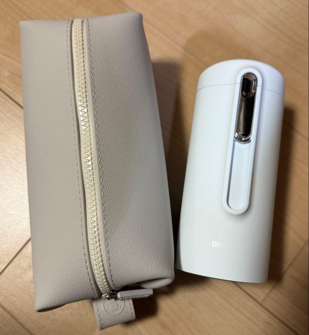 BREEDEN TRAVEL BOTTLE マットホワイト　ポーチセット