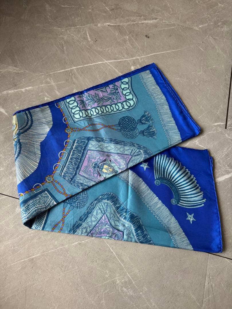 エルメス カレ90 Poste et Cavalerie スカーフ ブルー 箱付