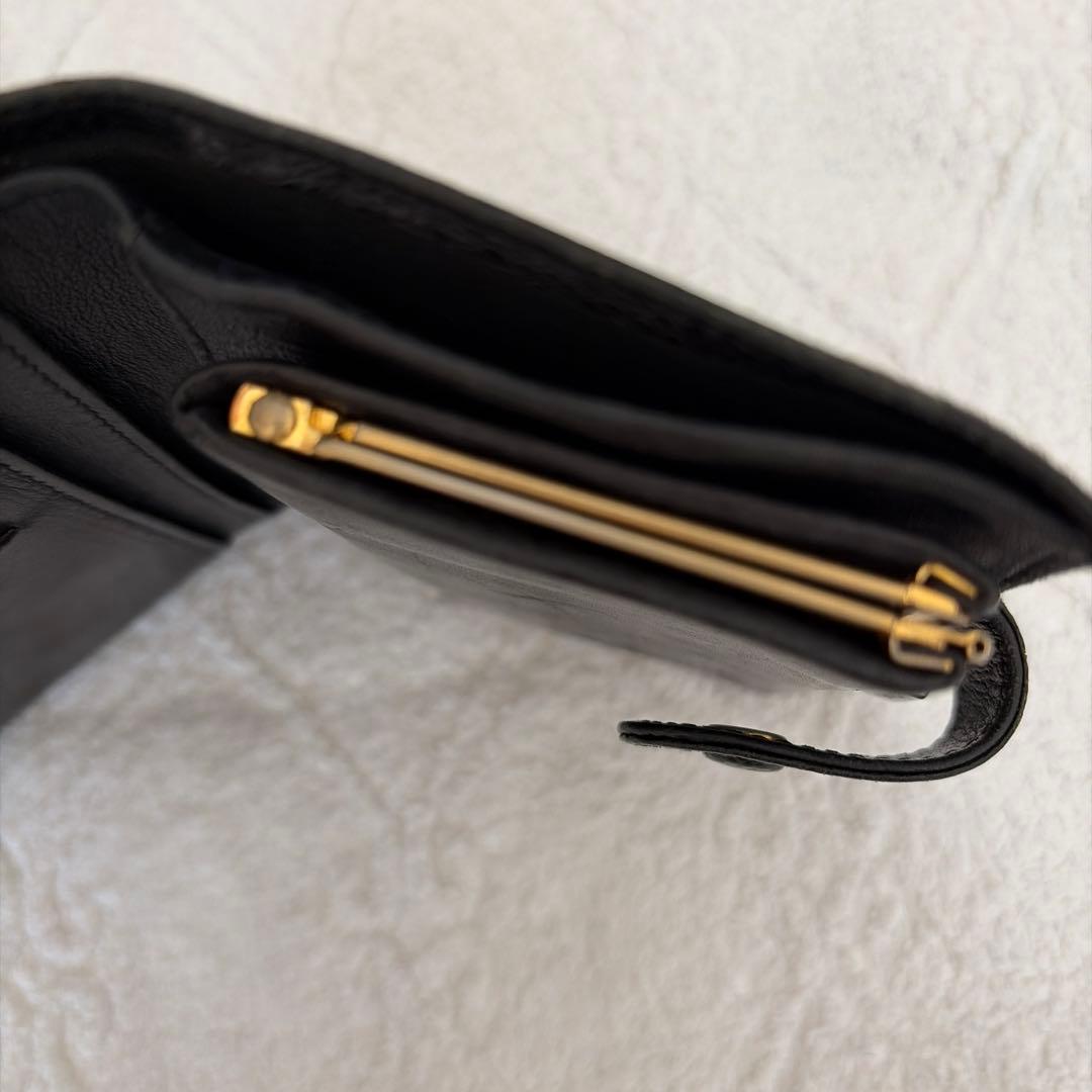 CHANEL キャビアスキンブラックレザー 二つ折り財布