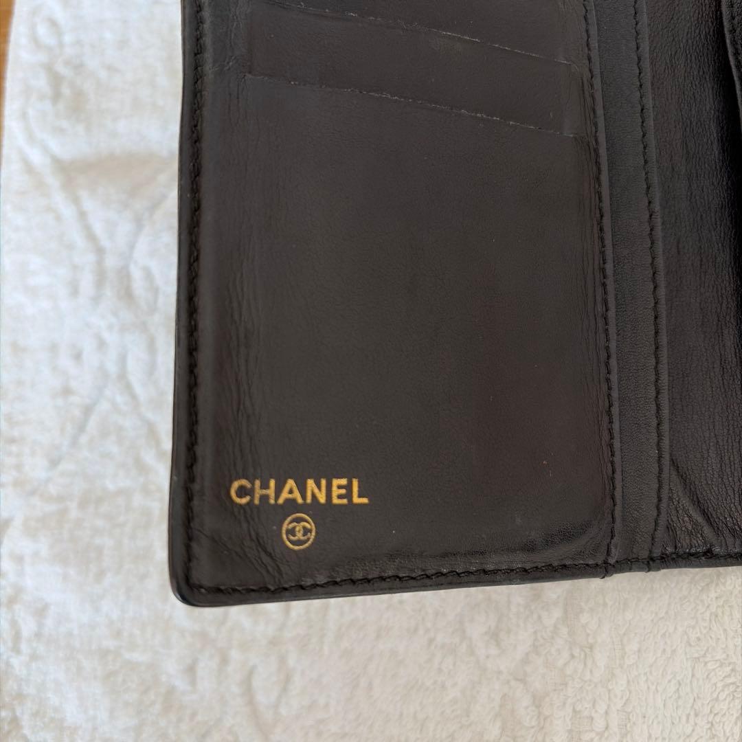 CHANEL キャビアスキンブラックレザー 二つ折り財布