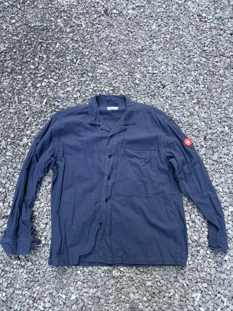 CAVEMPT ネイビー ボタンシャツ　C.E