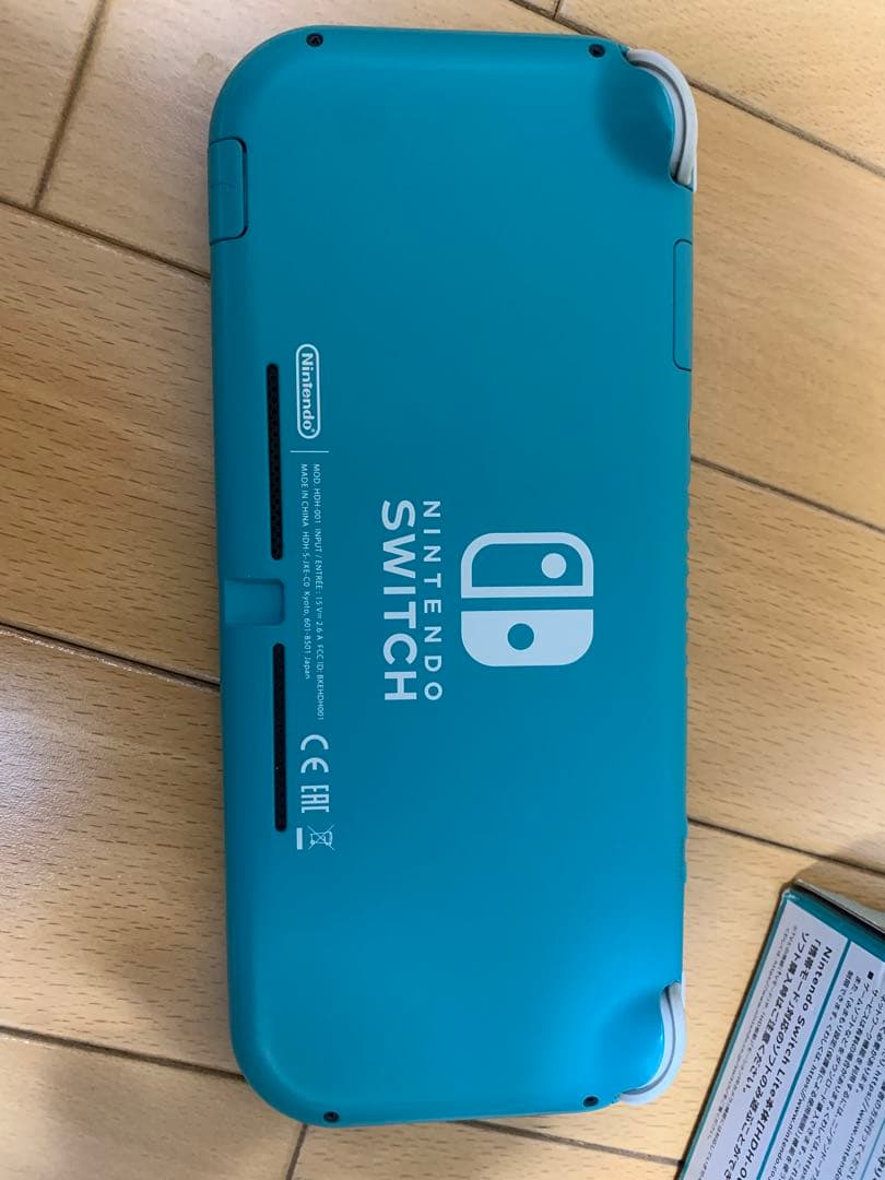 Nintendo Switch Liteターコイズ(合間公式アカウント1)