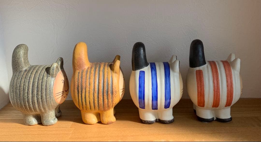 【美品】Lisa Larsonリサラーソンdieci cat ボーダー