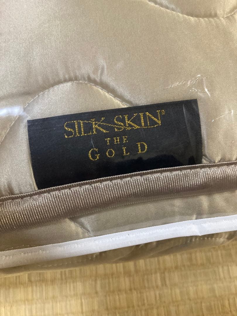 専用です！！快眠博士　シルクスキン　ゴールド　敷パッド