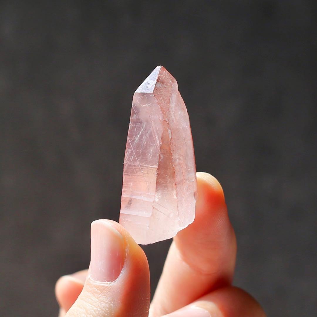 ディープピンクレムリアンシード ディアマンティーナ産 天然石 水晶 鉱物 一点物