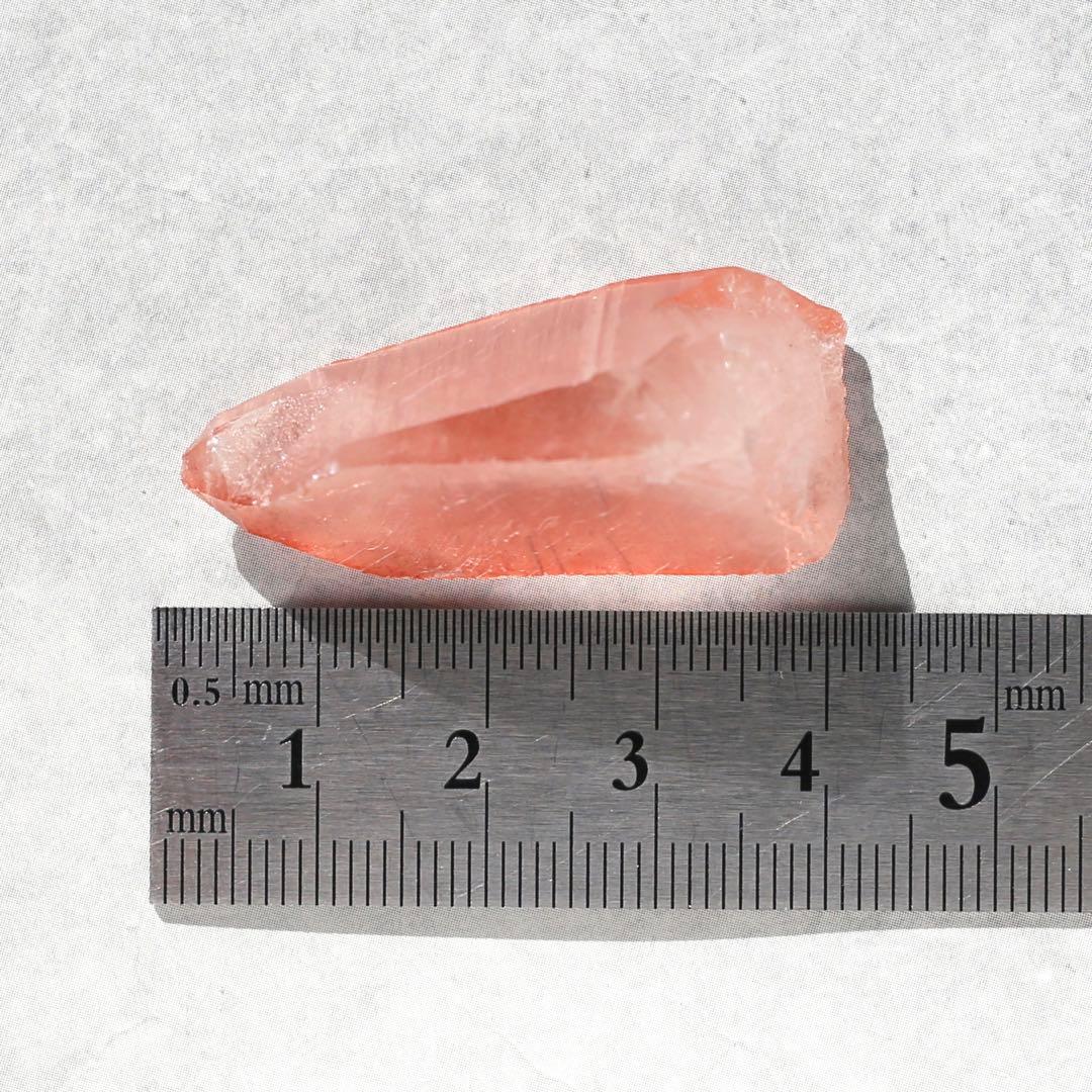 ディープピンクレムリアンシード ディアマンティーナ産 天然石 水晶 鉱物 一点物