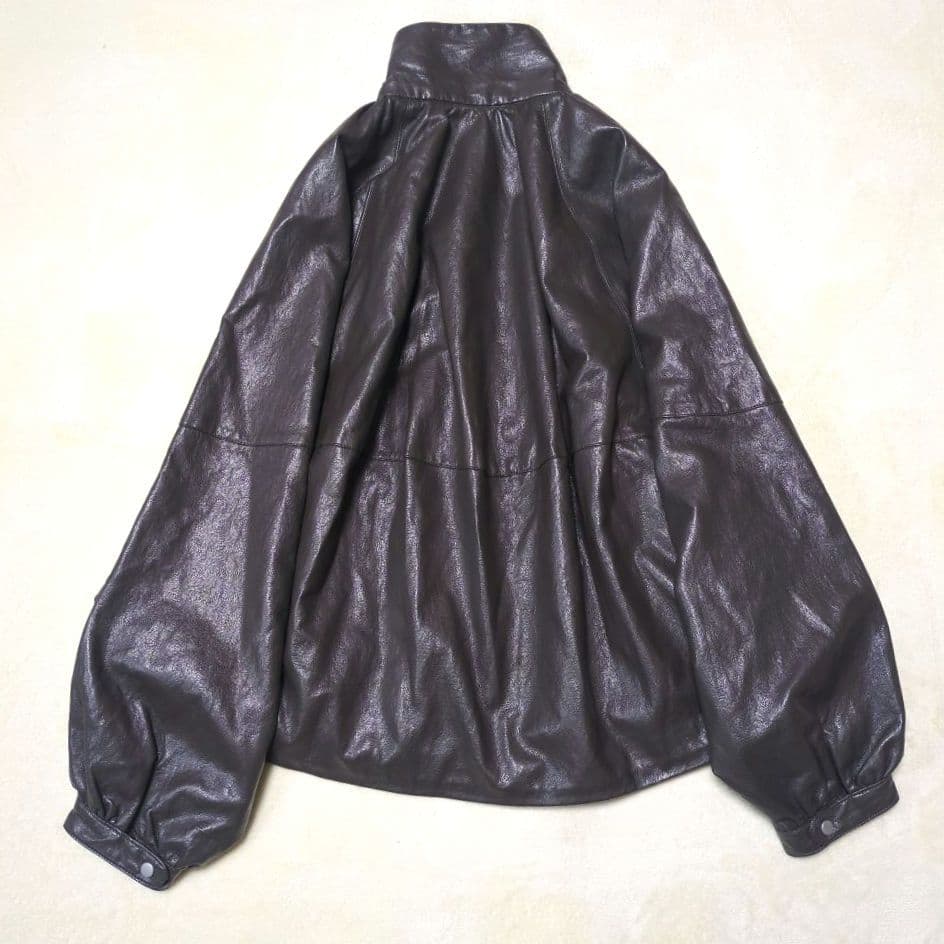 ZARA【未使用級美品】現行品　フェイクレザー ボンバージャケット　アウター