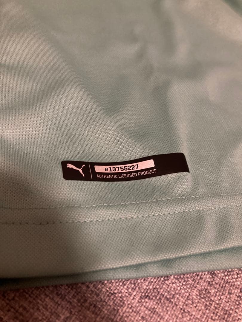 アーセナル 18/19 サードユニフォーム グラニト・ジャカ