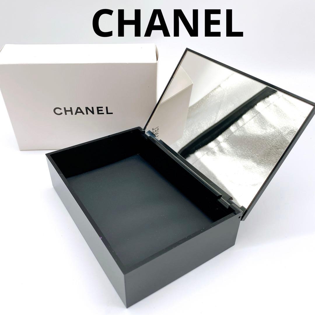 CHANEL シャネル ジュエリーケース 小物入れ ミラー付き 鏡 ノベルティ