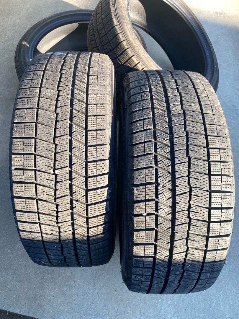 22年製 深溝 225/45R18 スタッドレス 4本セット