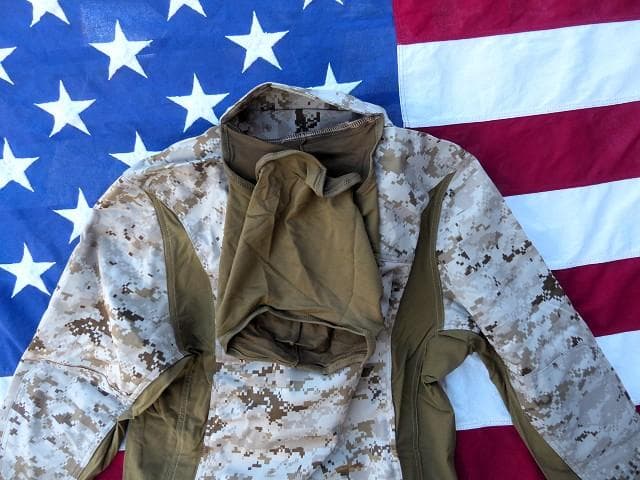 米軍実物　USMC　180S コンバットデザートジャケット S　マーパット　10