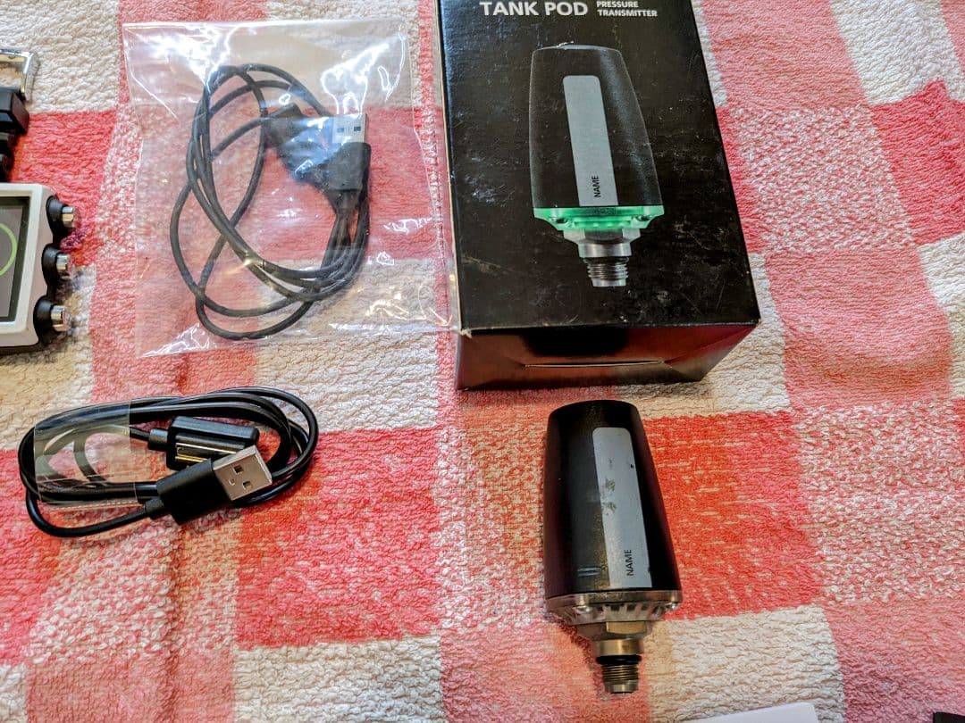 ダイブコンピューター トランスミッター付き SUUNTO スキューバダイビング