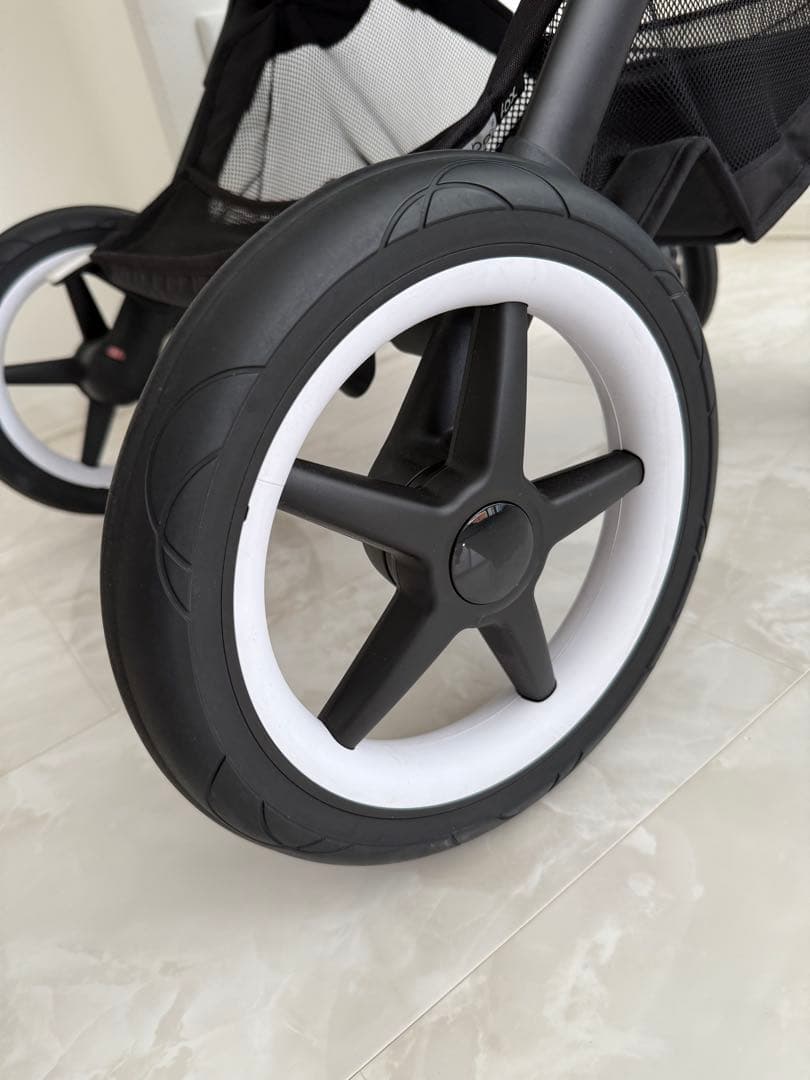 【美品・付属品多数】bugaboo fox バガブー フォックス ベビーカー