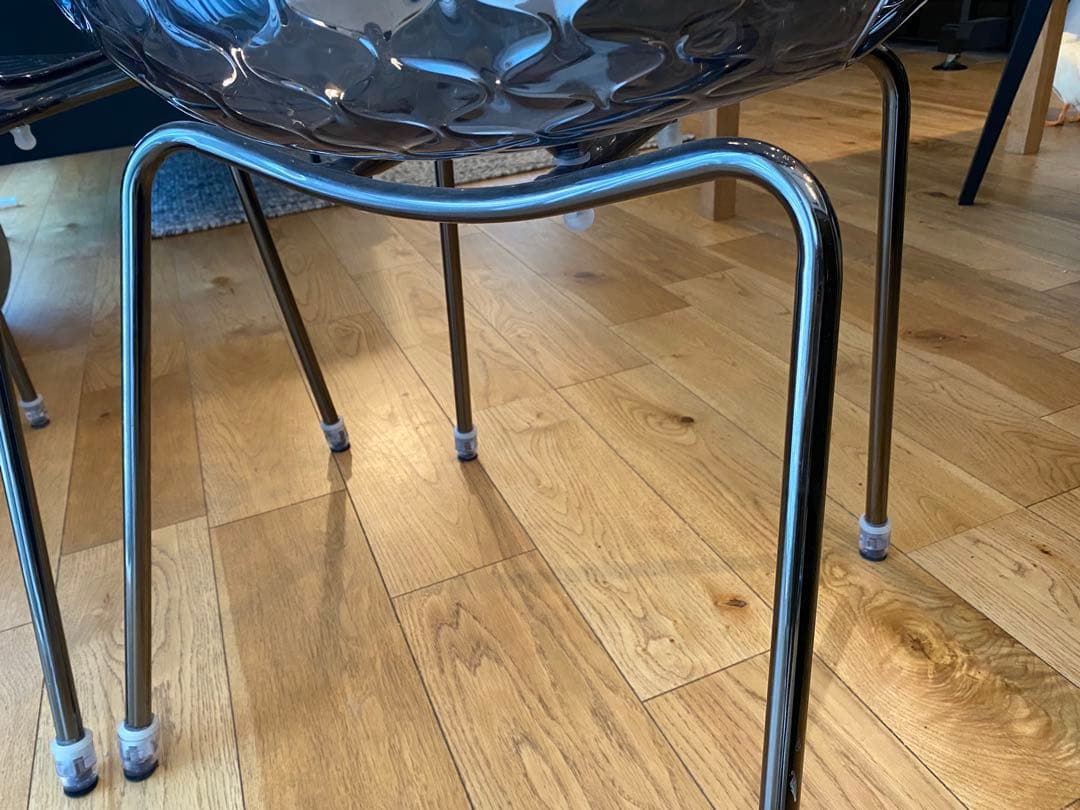 引き取り限定！カリガリス　サントロペ　チェア　スモークグレー　2脚セット