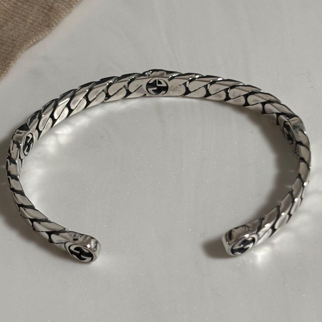 GUCCI 新品同様品　インターロッキングバングル　ブレスレット　刻印18