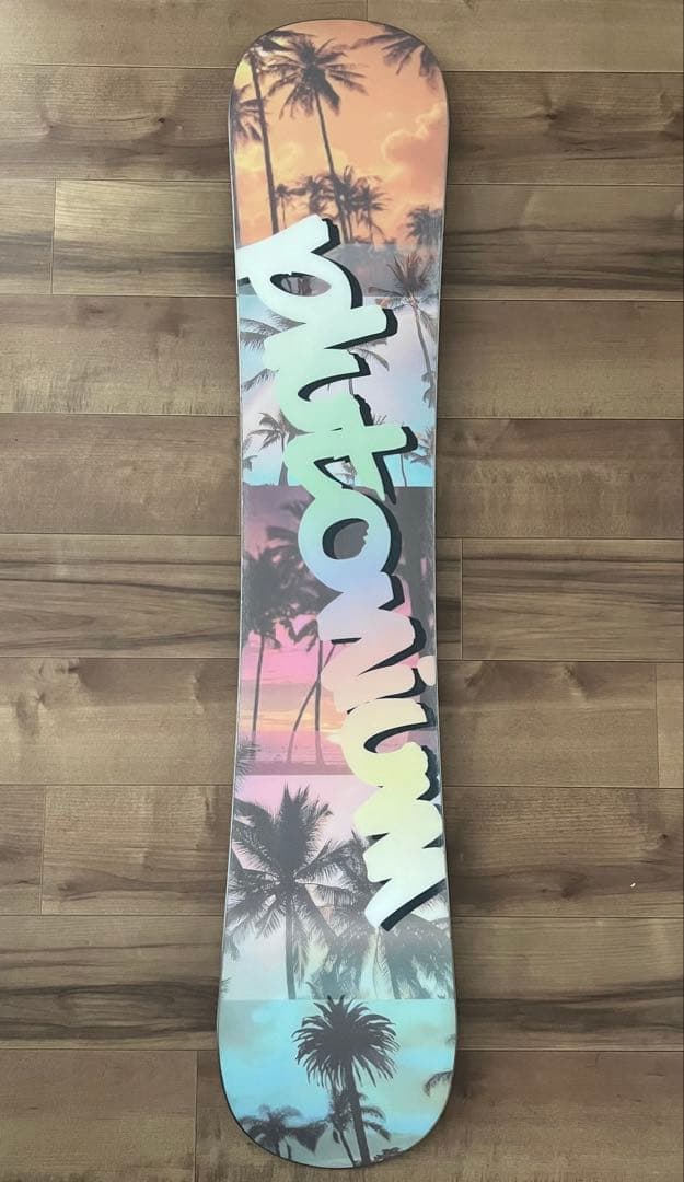 Plutonium 143cm スノーボード