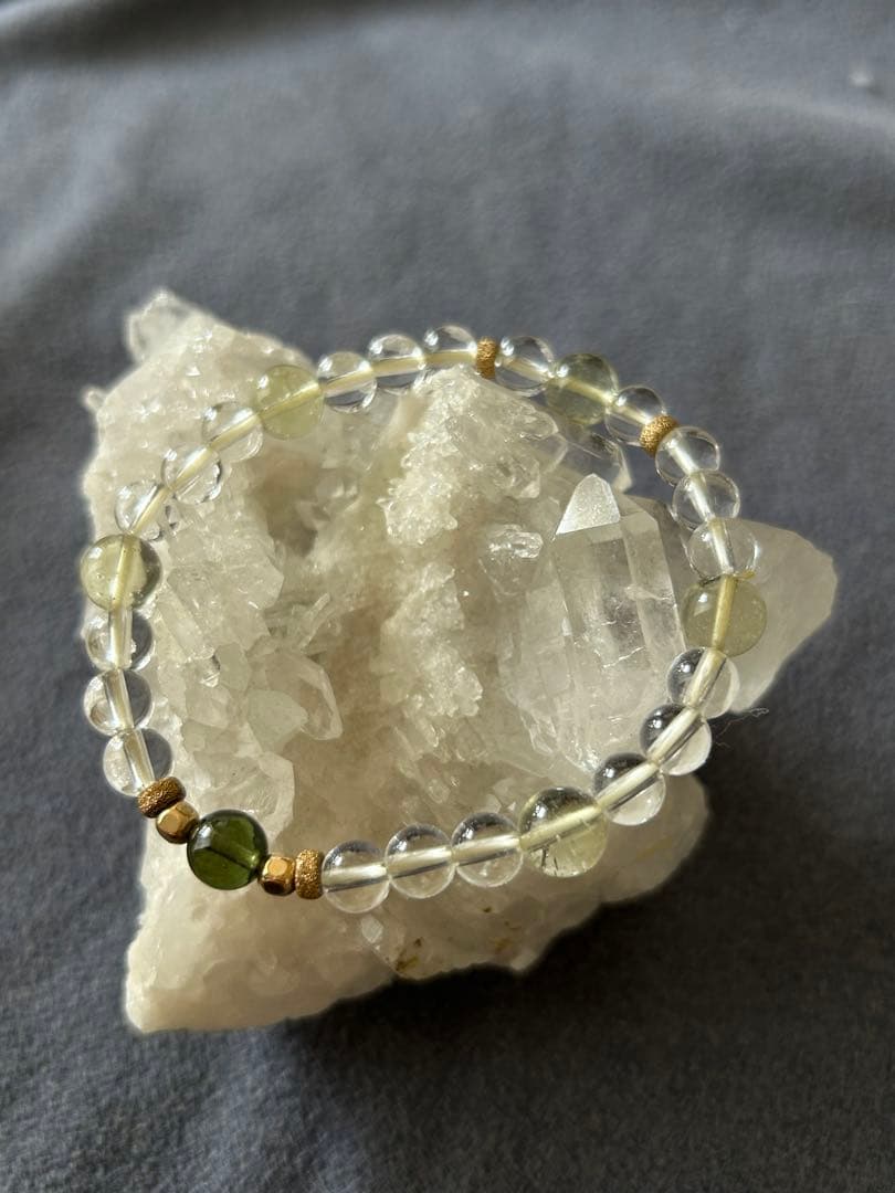 モルダバイト　リビアングラス　マニカラン水晶　真鍮　ブレスレット