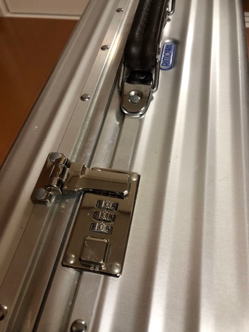 ☆美品☆希少☆RIMOWA クラシック フライト 2輪35L 廃盤モデル