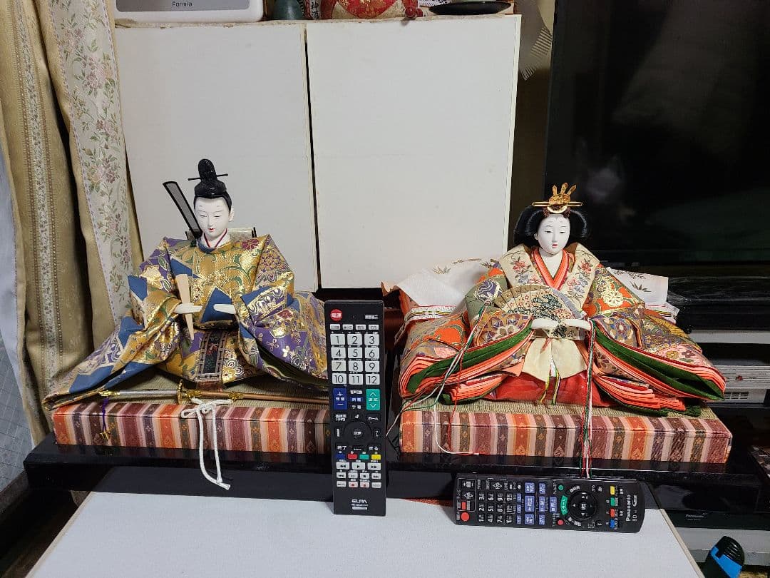 ひな人形　二体　熊倉聖祥