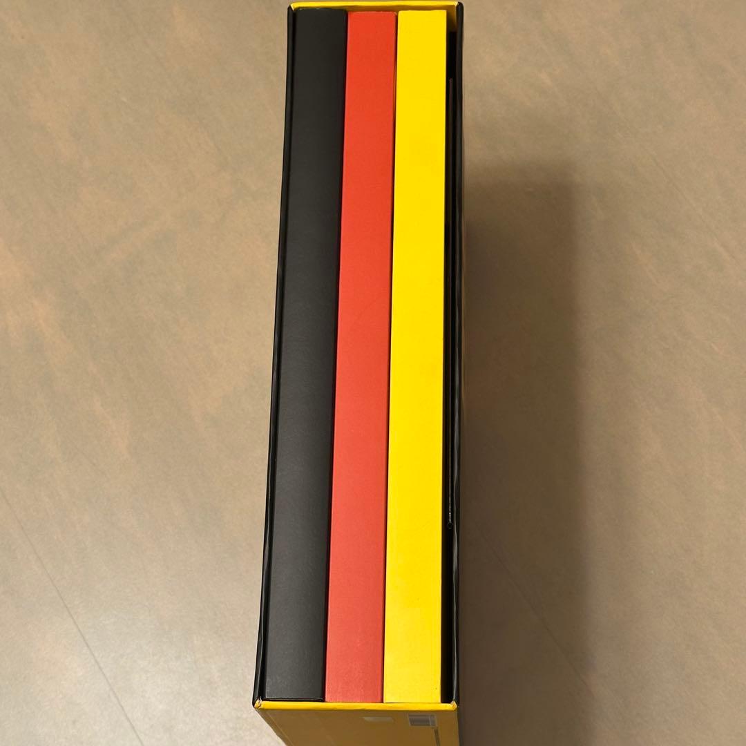 EXO写真集　dIE.JUNGS　初回生産限定盤