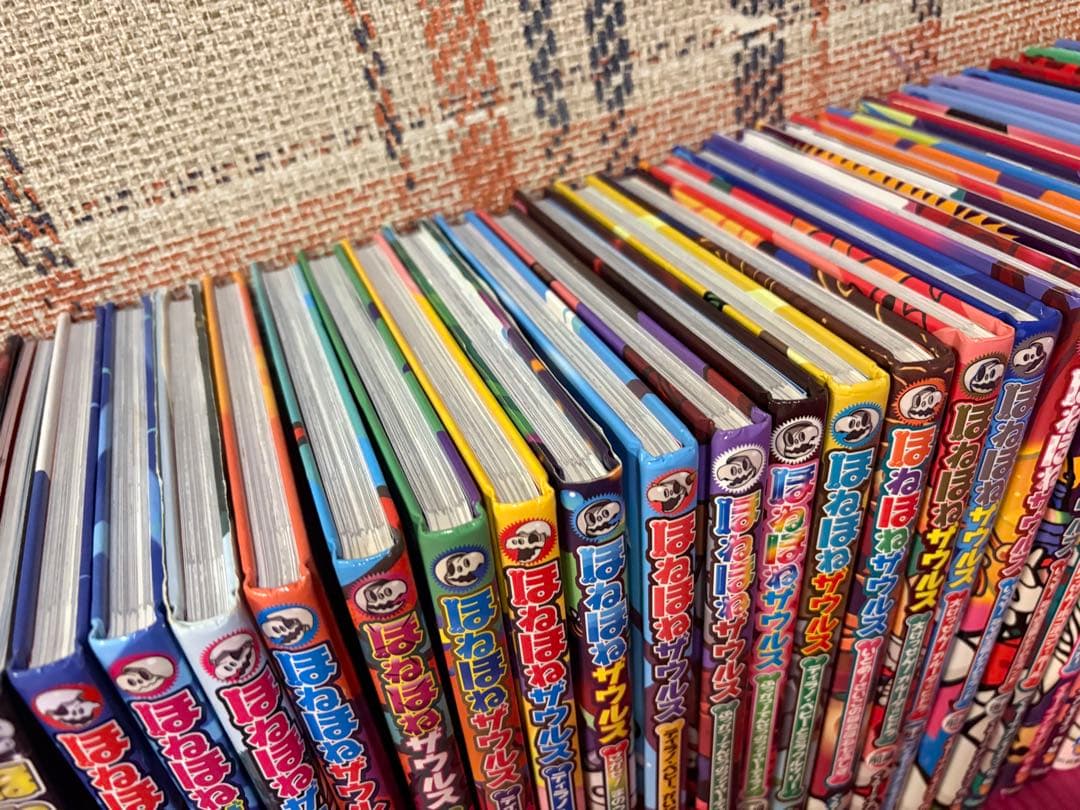 【32冊】ほねほねザウルス 1〜29巻セット＋ほねほねザウルス大図鑑、超大図鑑