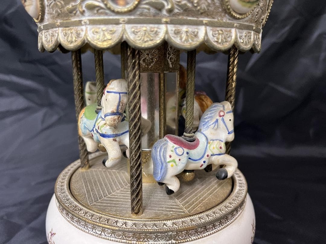 三協商事 メリーゴーランドのオルゴール 超希少！